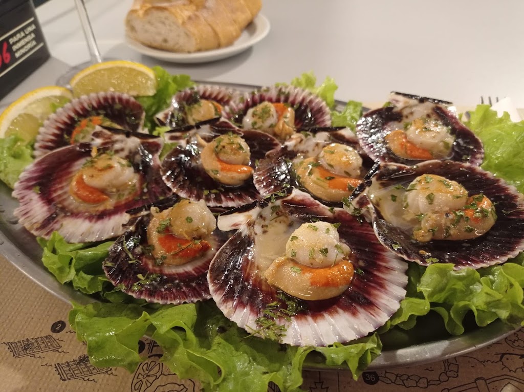 Tapas Y Comidas Camping — Comida y bebida