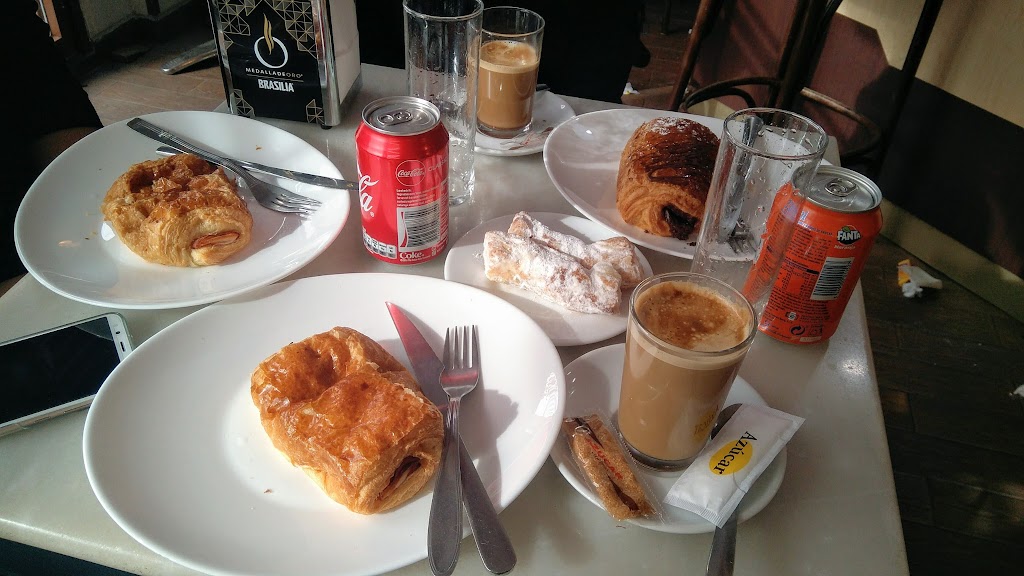 Panaderia El Molino — Pastel