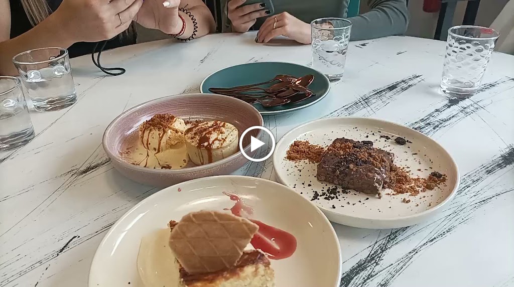 Angru Restaurante — Videos