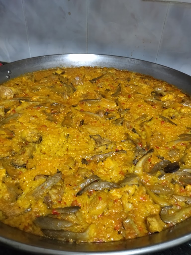 Cafeteria Sol de enero — Comida y bebida