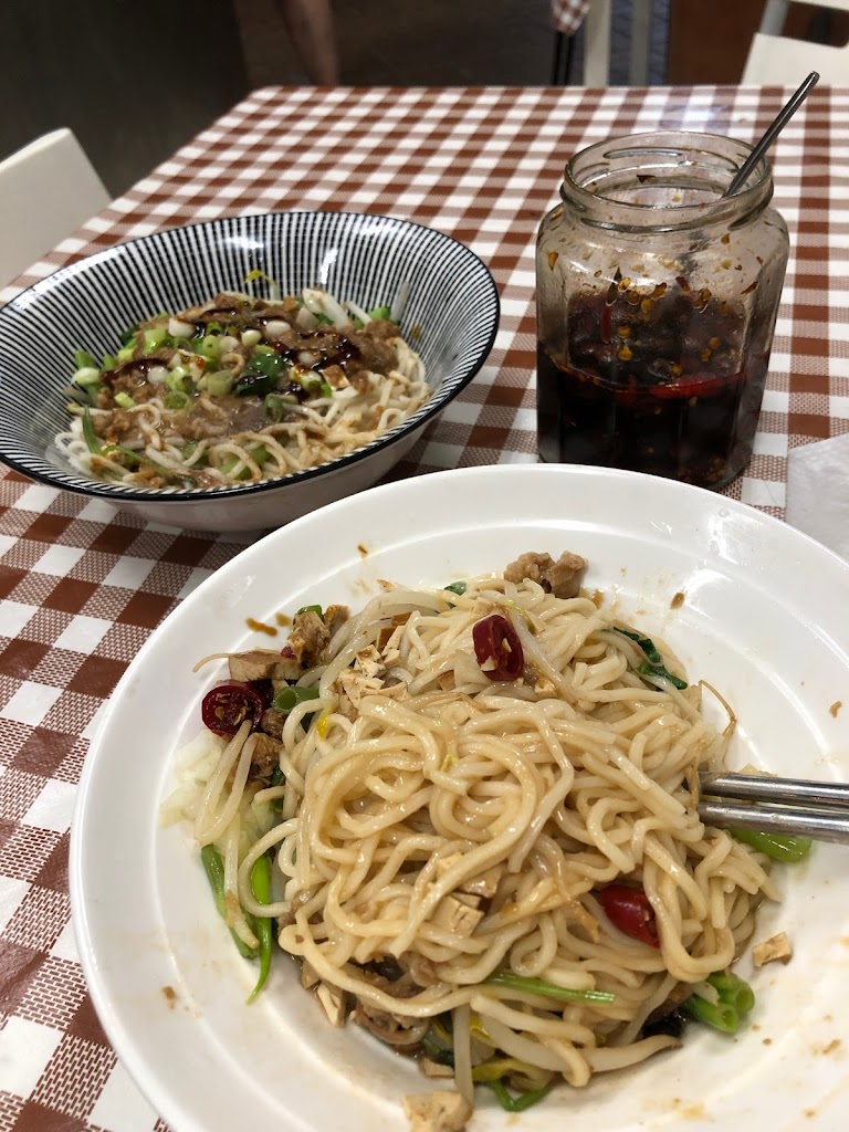 村子外小吃店 的照片