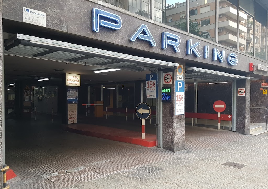 Parking Edificio Apolo X