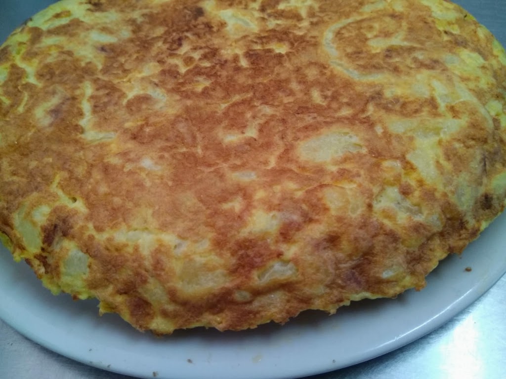 BAR DE TAPAS 81 — Del propietario