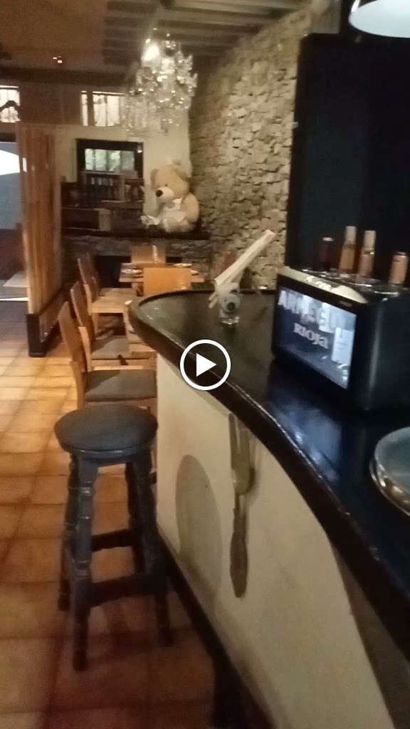 Casa Tono Restaurante — Videos