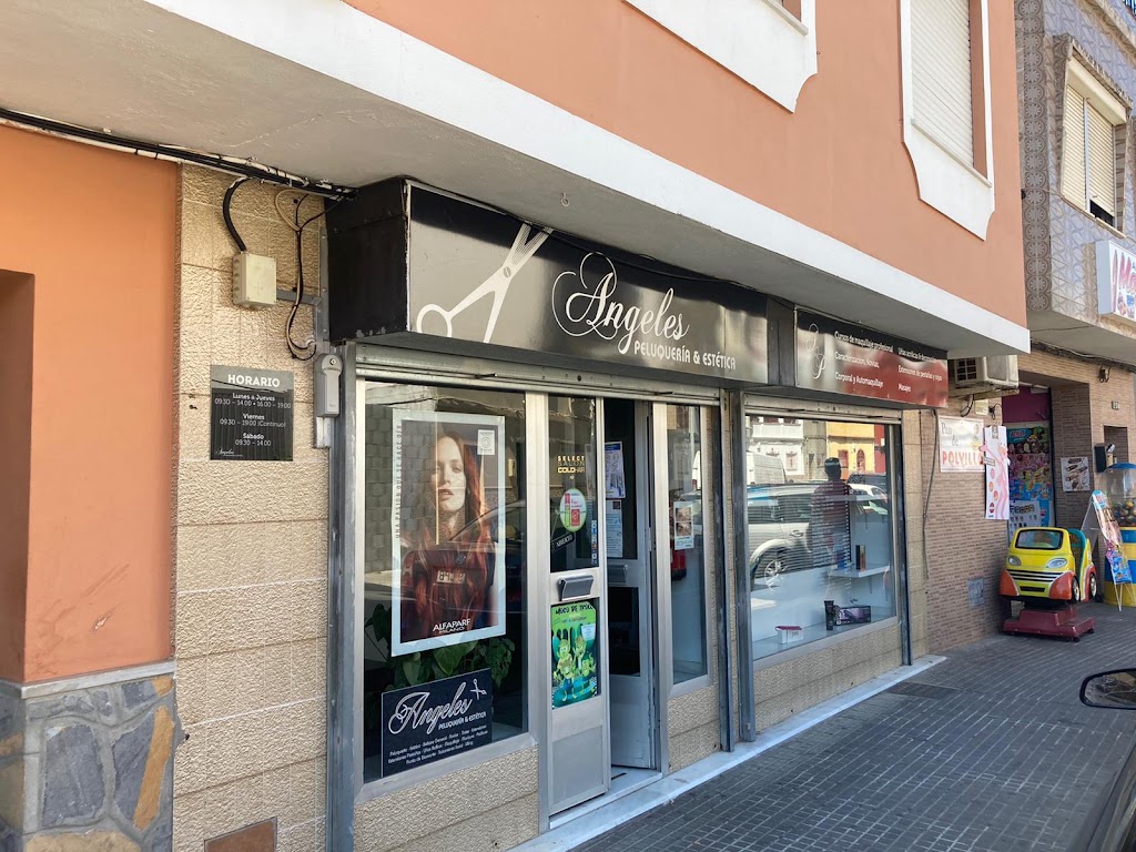Peluqueria y Estetica Angeles — Exterior