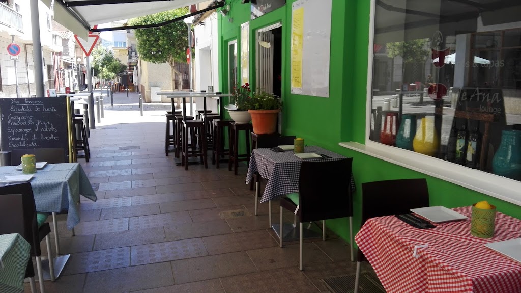 Donde Ana — Ambiente