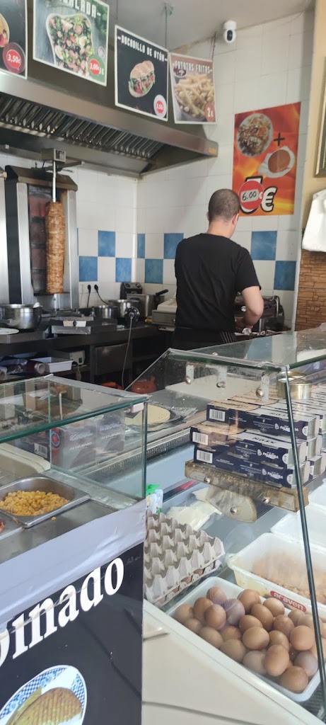 Restaurante Shawarma Estambul Halal — Ambiente