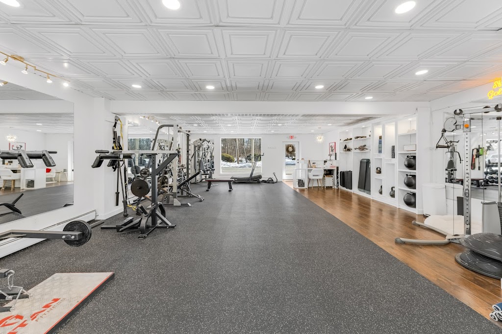  Buns & Gunz Training Boutique