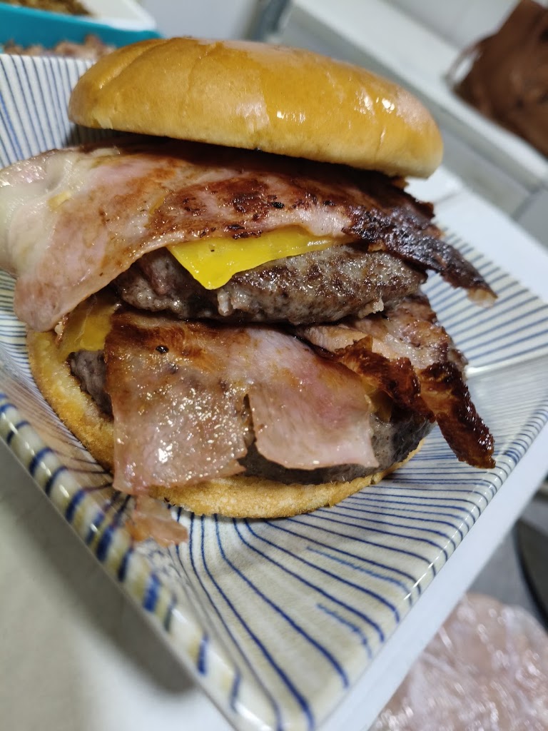 Bocateria Instituto — Hamburguesa