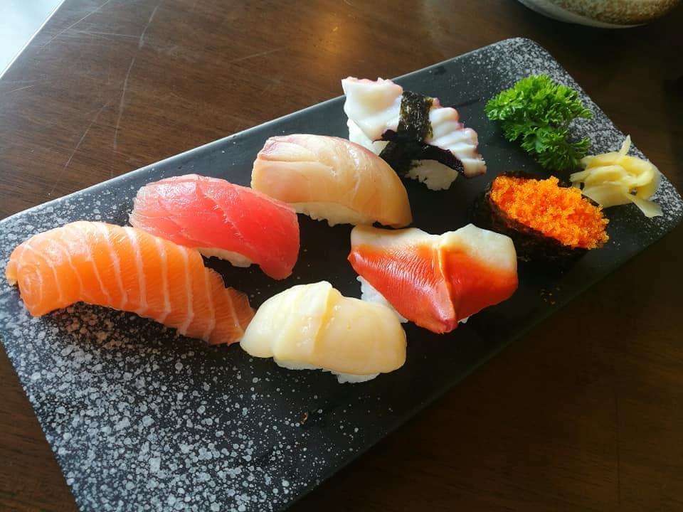 GEN SUSHI สาขา บิ๊กซ้ง เอกชัย's Photo/Menu