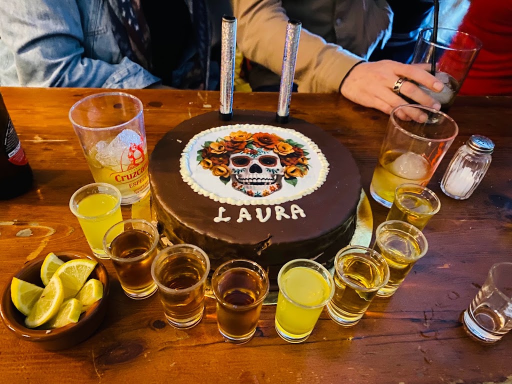 ZAIDA — Comida y bebida