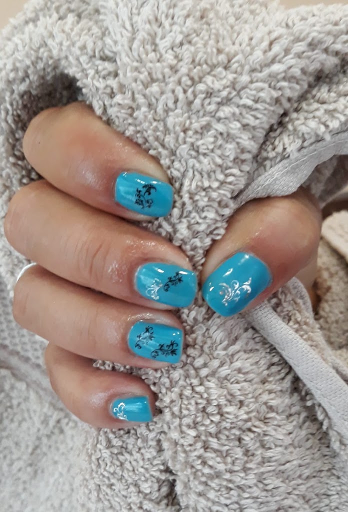 Centro de Belleza Indalo — Manicura