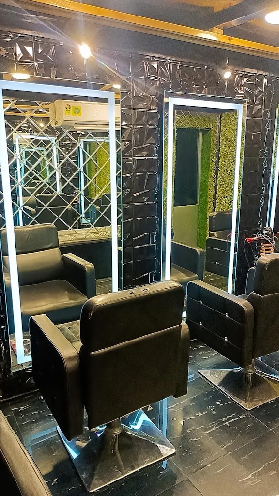 Gleem Professional Beauty Parlour Academy Hair Beauty Make Up