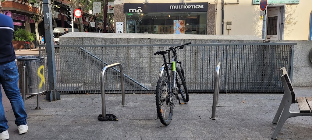 Aparcabicis placa imperial