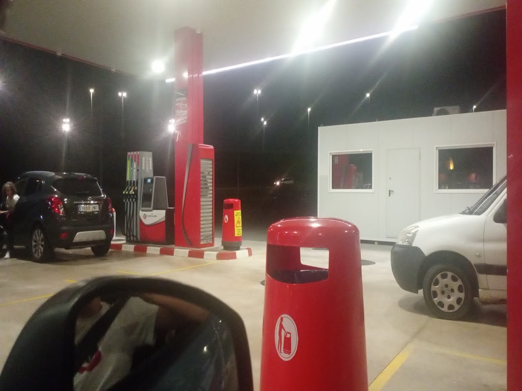 Nueva Alisal — Estacion de servicio