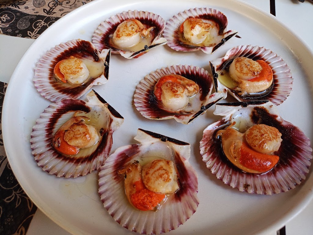 Doce tapas, doce cepas