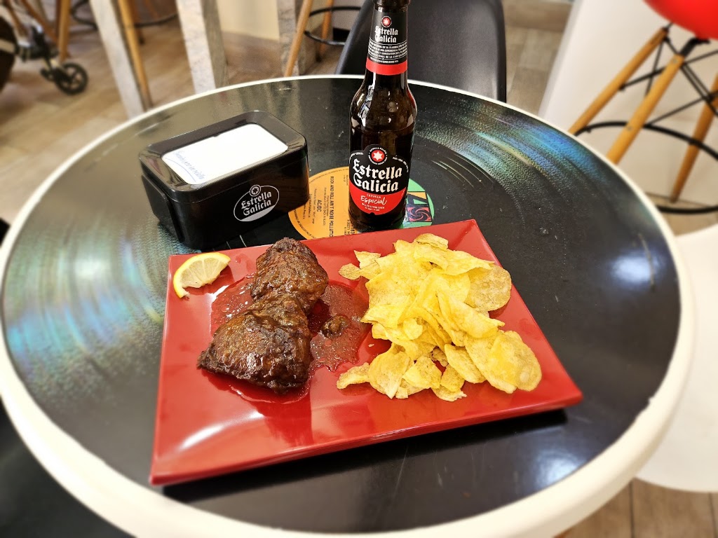 Cafe Bar Vinilo 45 — Del propietario