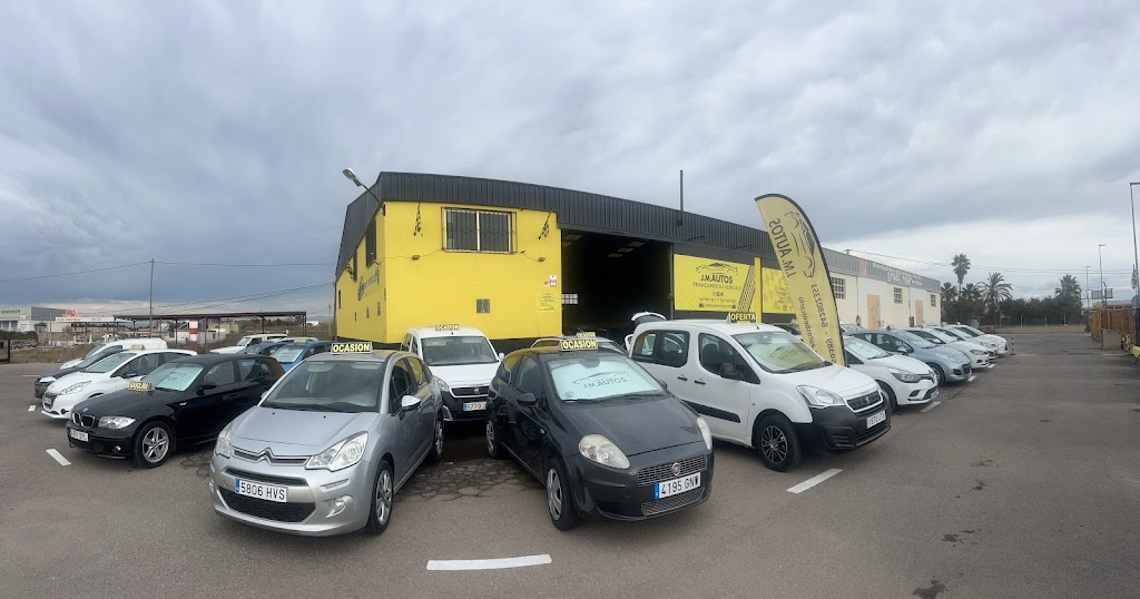 J.M.Autos — Hatchback