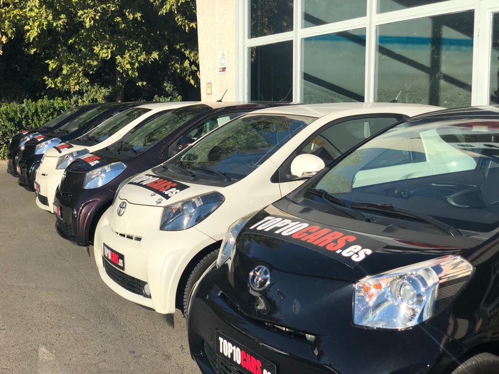 Top 10 Vans — Hatchback