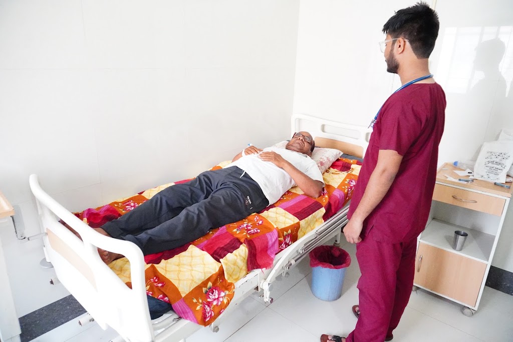 Dr. Dr Ghuge Varad Hospital