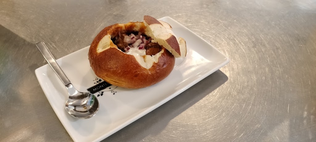 Bar la Crisis — Comida y bebida