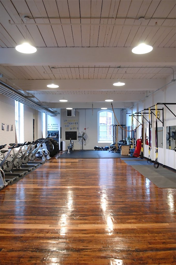  PE Fitness Studio