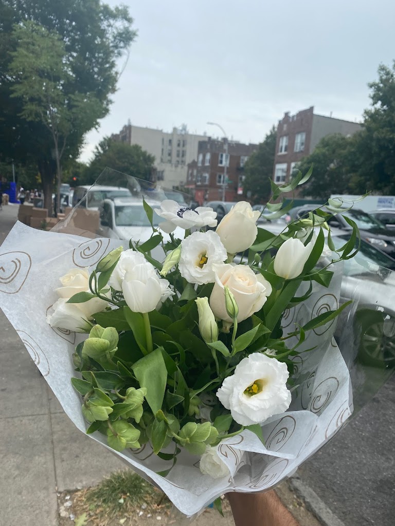 Chani Greenbaum Floral & Event Design