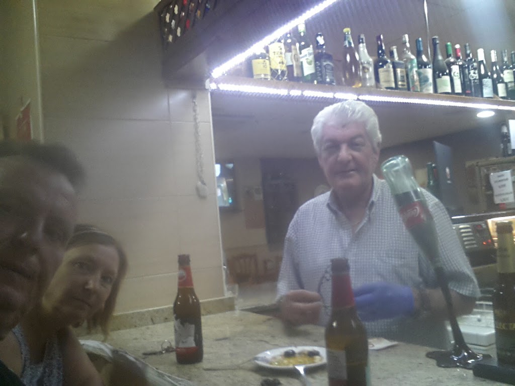 BAR CANTONET DE MANOLO — Ambiente