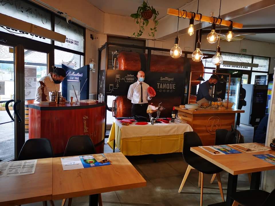 Bar Restaurante Bocados — Ambiente