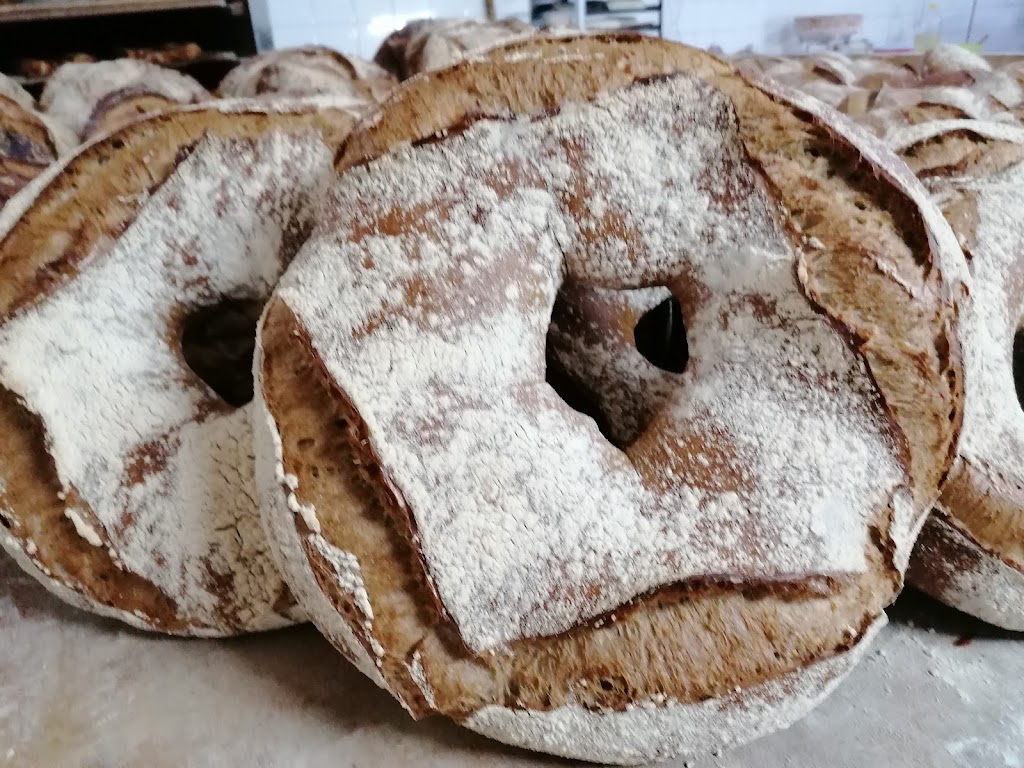 La Dama del Rio y Panaderia O Foxo
