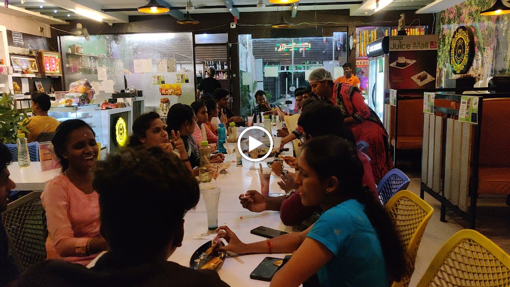 Juice Maall Family Restaurant Italian