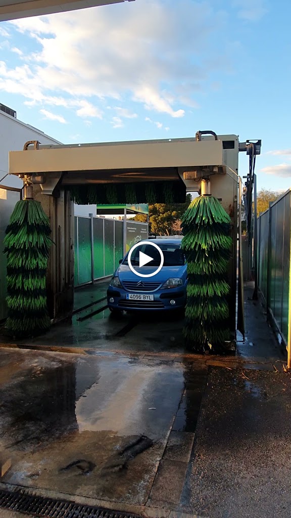 Estacion de Servicio Sant Peret — Videos