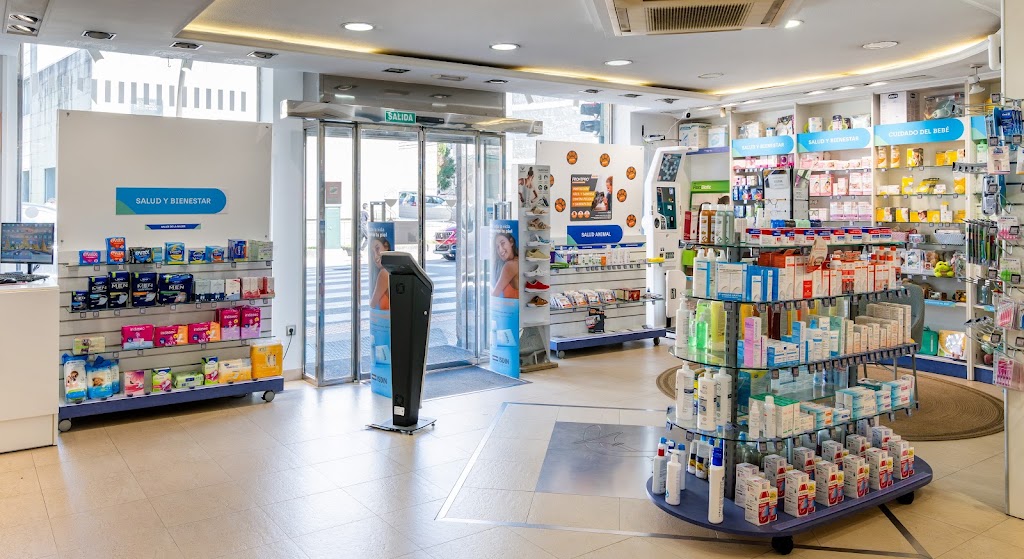 Farmacia Costa Larrauri 24 hrs - Vilagarcia de Arousa — Del propietario
