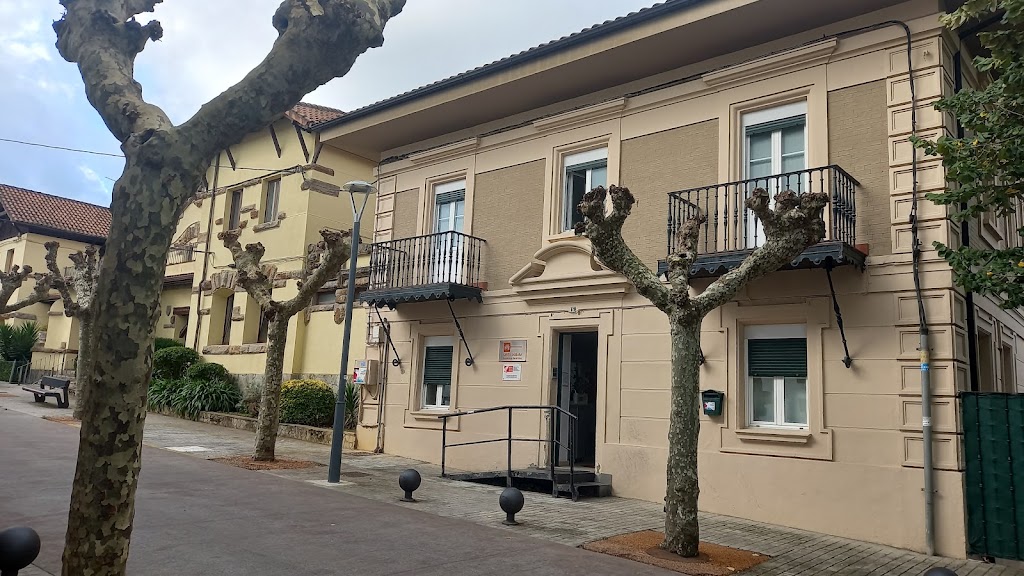Residencia de ancianos Santa Barbara — Exterior