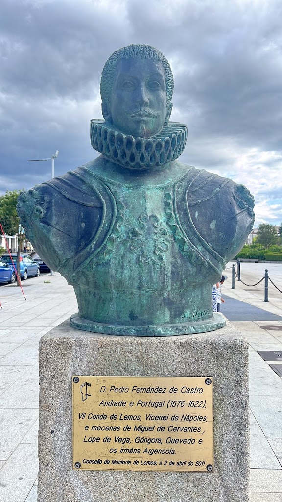 Estatua Do VII Conde de Lemos