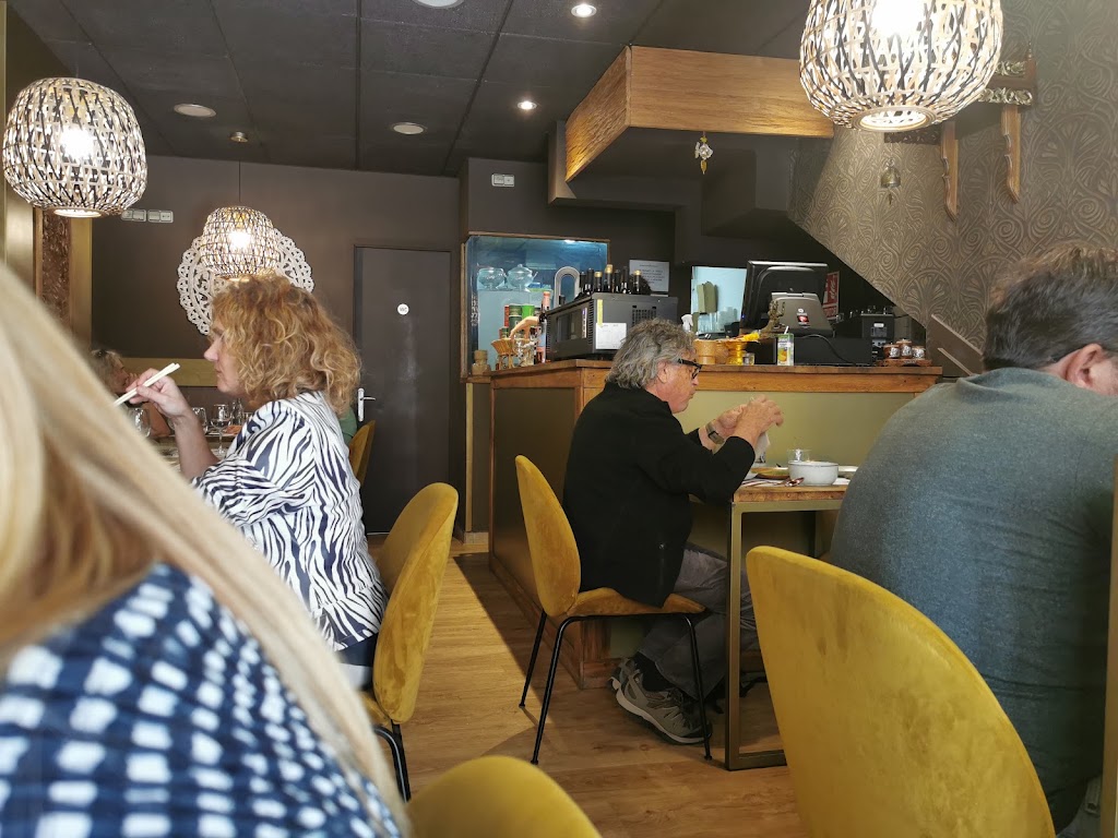 Tik Thai - El Restaurant Tailandes i Emportar de Granollers — Ambiente
