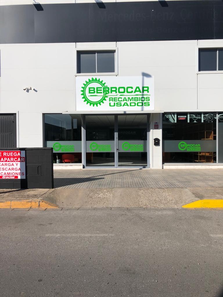RECAMBIOS BERROCAR | Desguace en Coria del Rio - Piezas de vehiculos
