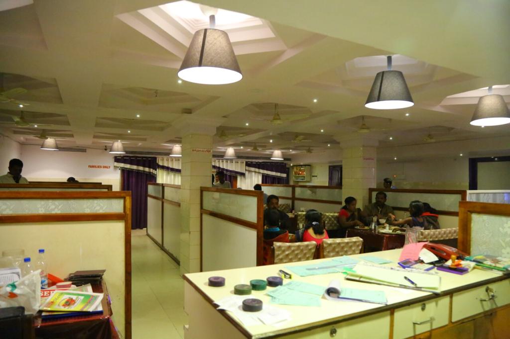 Hotel Madhuvan Grand