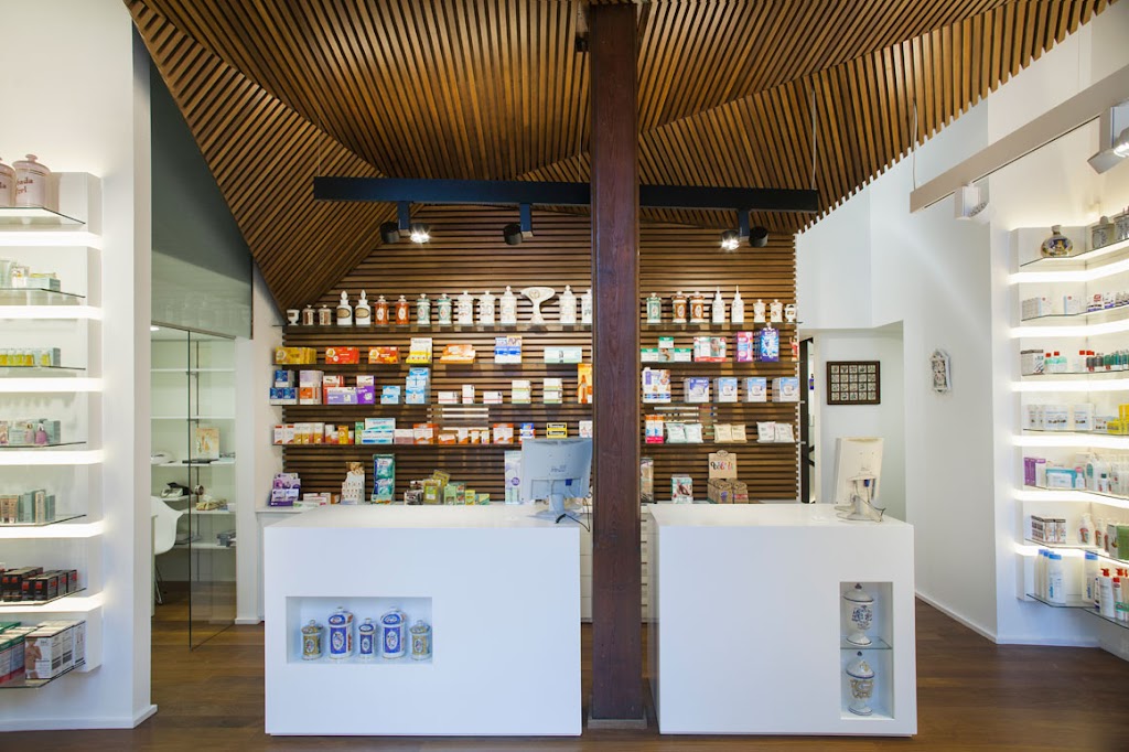 Farmacia Valentin Bazan Diaz — Del propietario