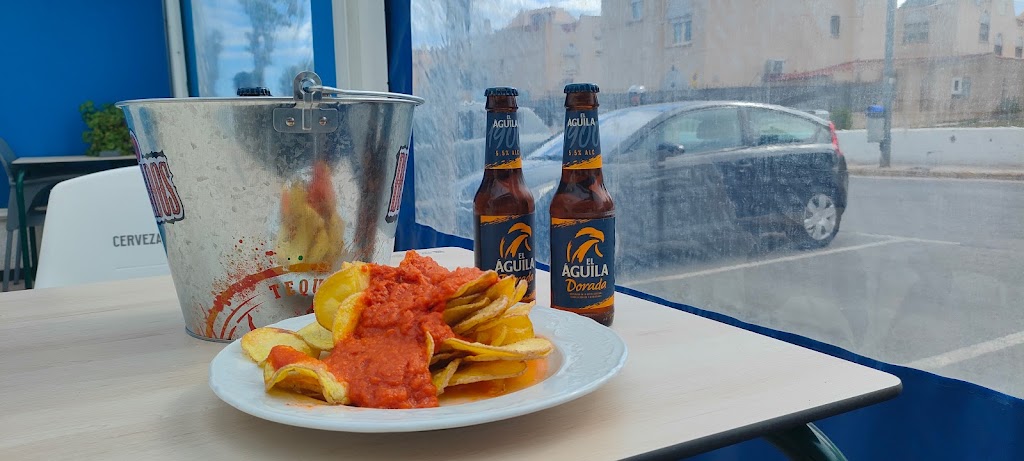 Bar - Taperia Brasil — Comida y bebida