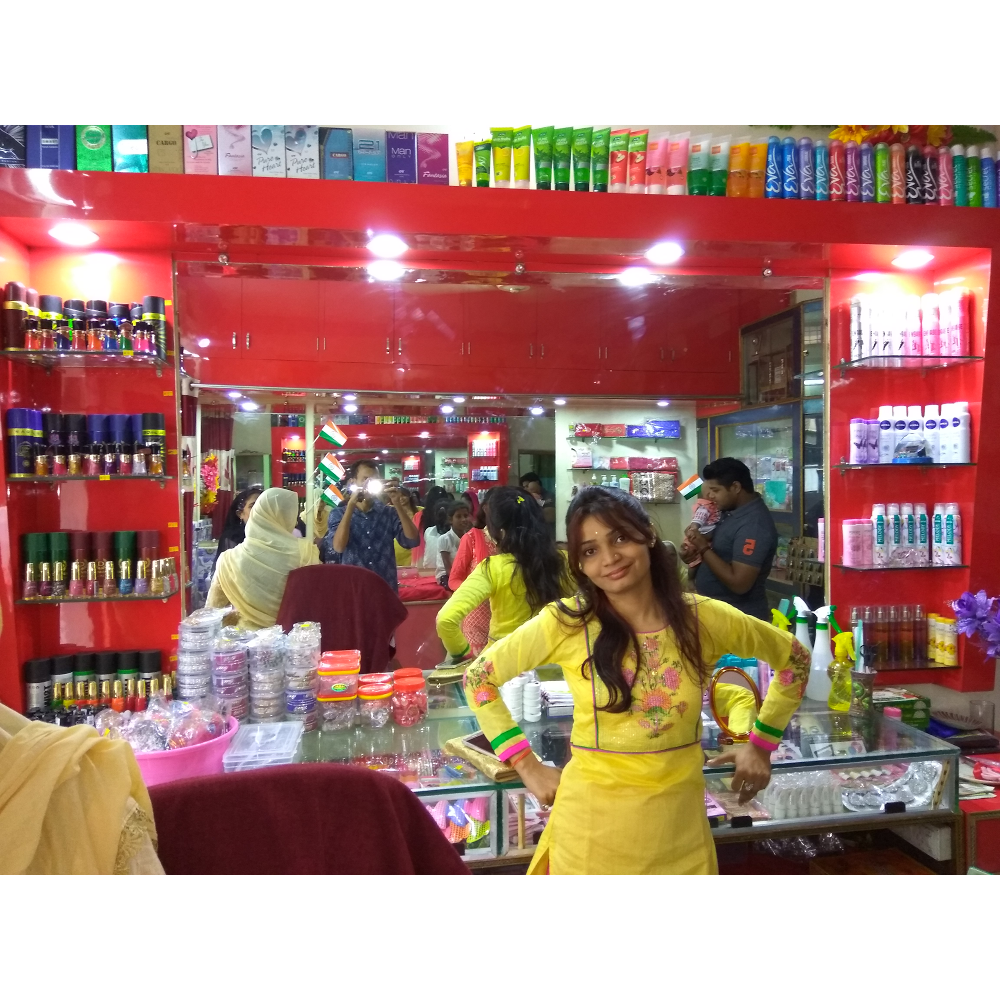 Tanu Shahnaz Herbal Beauty Parlour