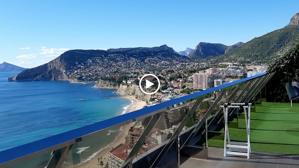 Suitopia Skybar — Videos