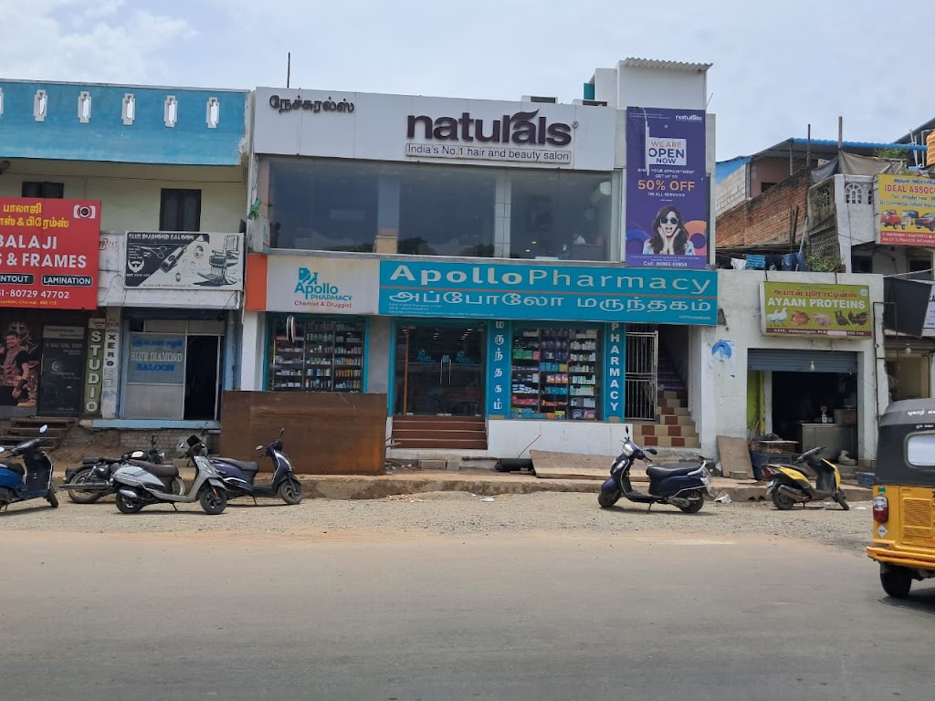 Naturals Salon