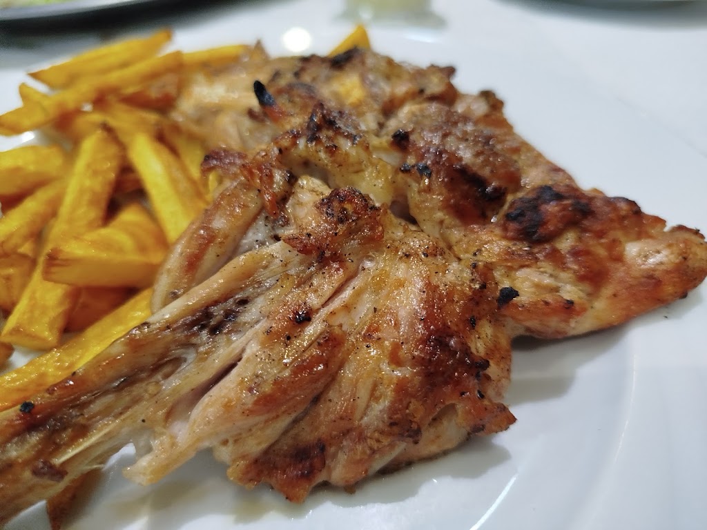 Restaurant L'Estany — Comida y bebida