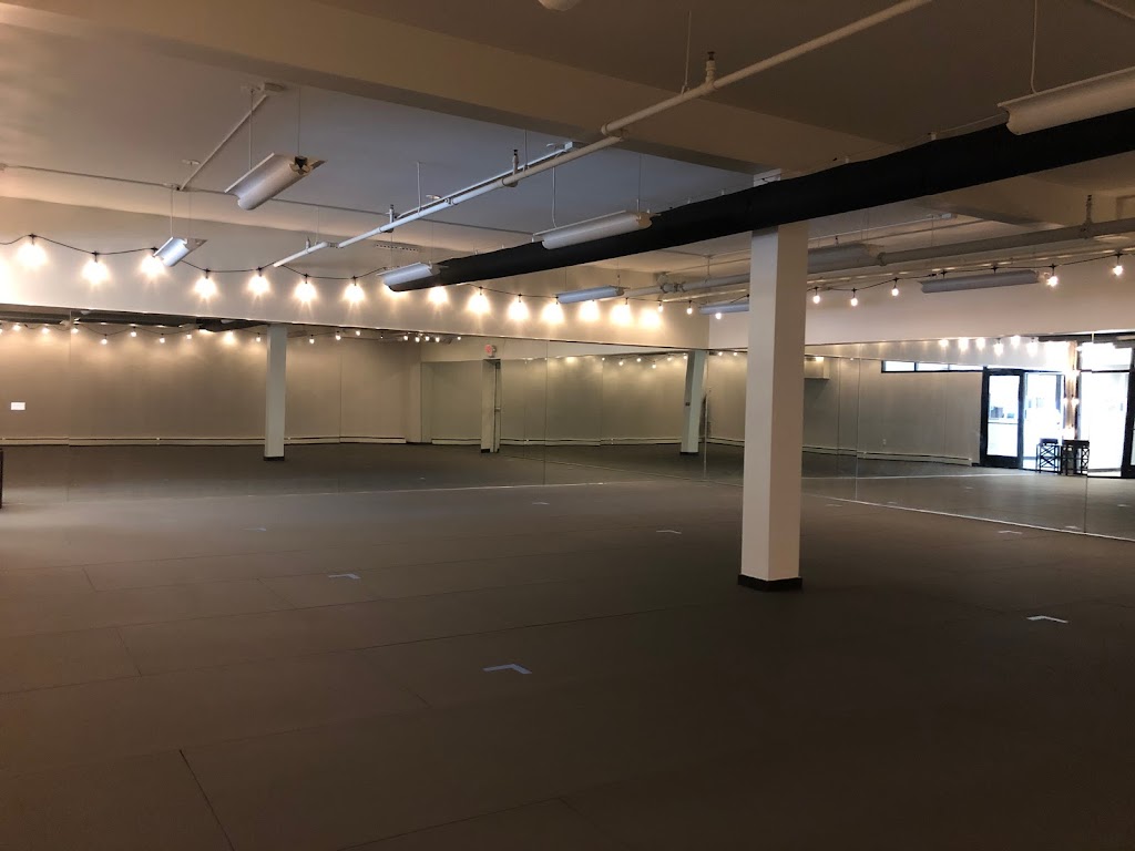  Hot Yoga Milwaukee - Brookfield Location