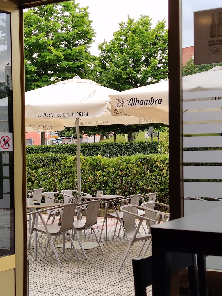 Cafe bar Fuero — Ambiente