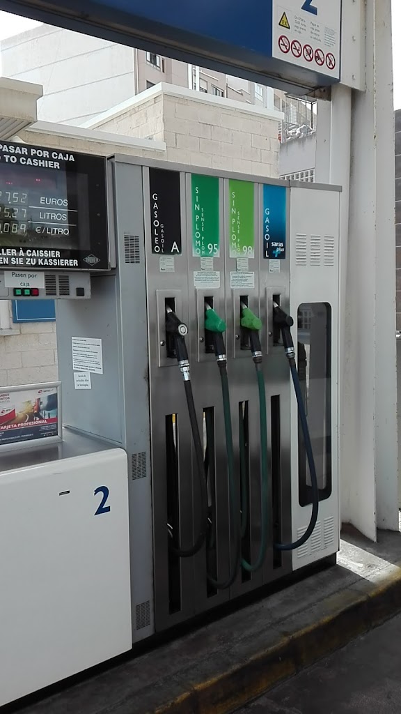 Q8 Gasolinera Calpe — Surtidor de combustible