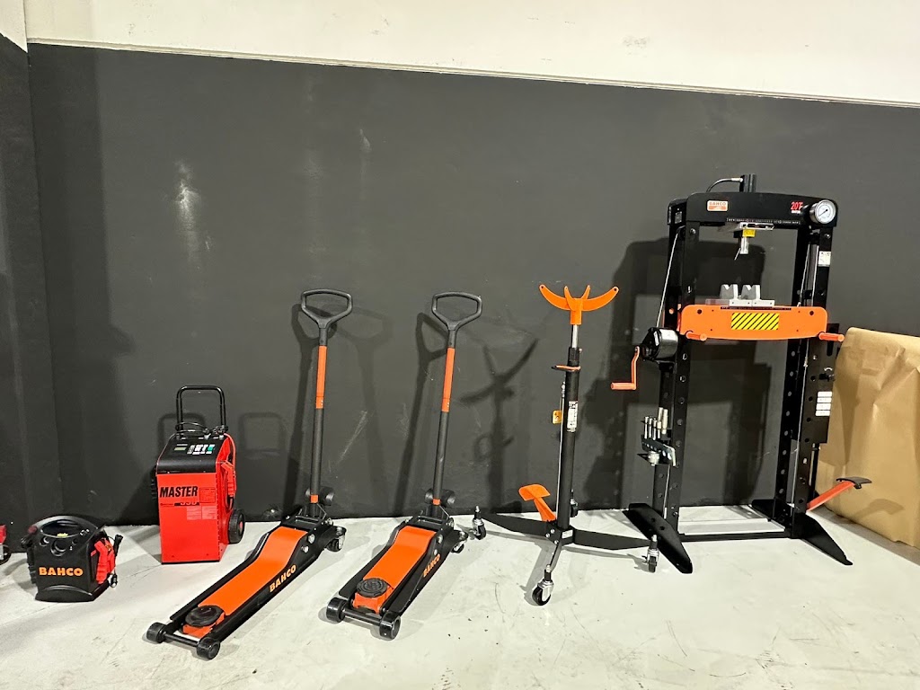 RNV Vitoria Talleres y recambios.