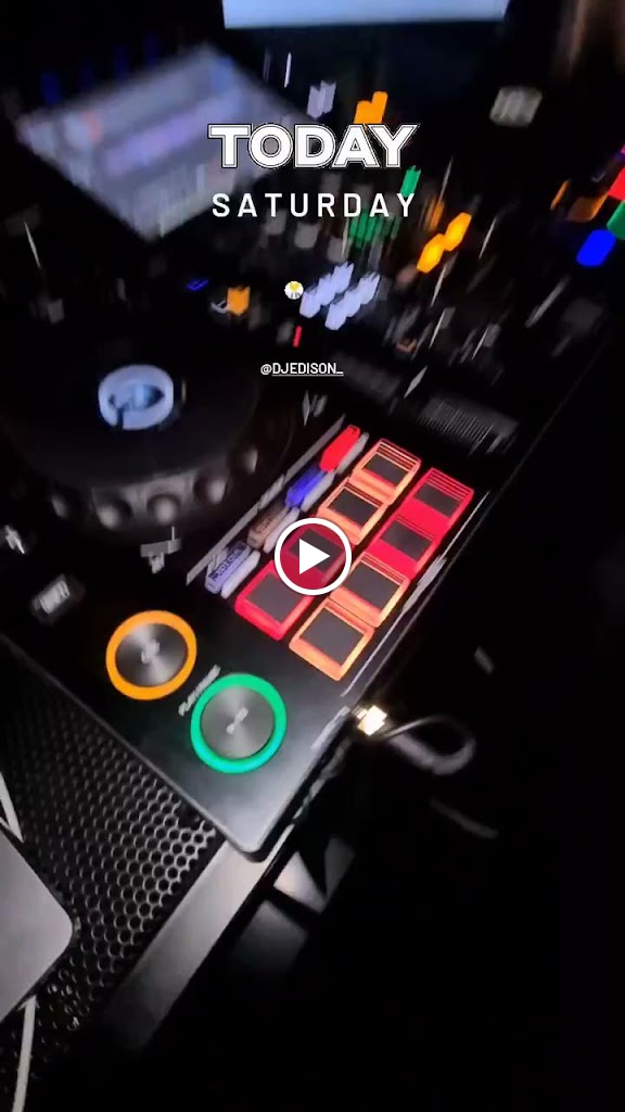 Lux Lounge Bar — Del propietario