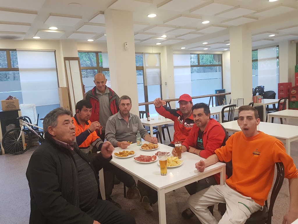 Bar els Ocellaires — Ambiente